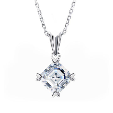1 carat special-shaped mozzarella diamond necklace women's S925 sterling silver 6 * 6 Ace square chamfer pendant collarbone chain jewelry